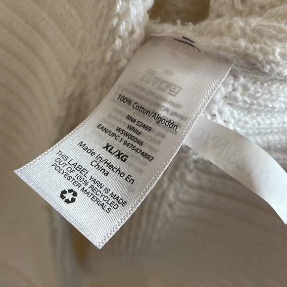 Free Assembly white sweater Sz XL - Picture 7 of 7